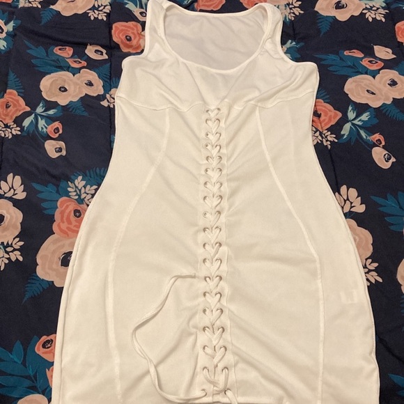 Lovelywholesale Dresses Lovely Casual U Neck Bandage Design White